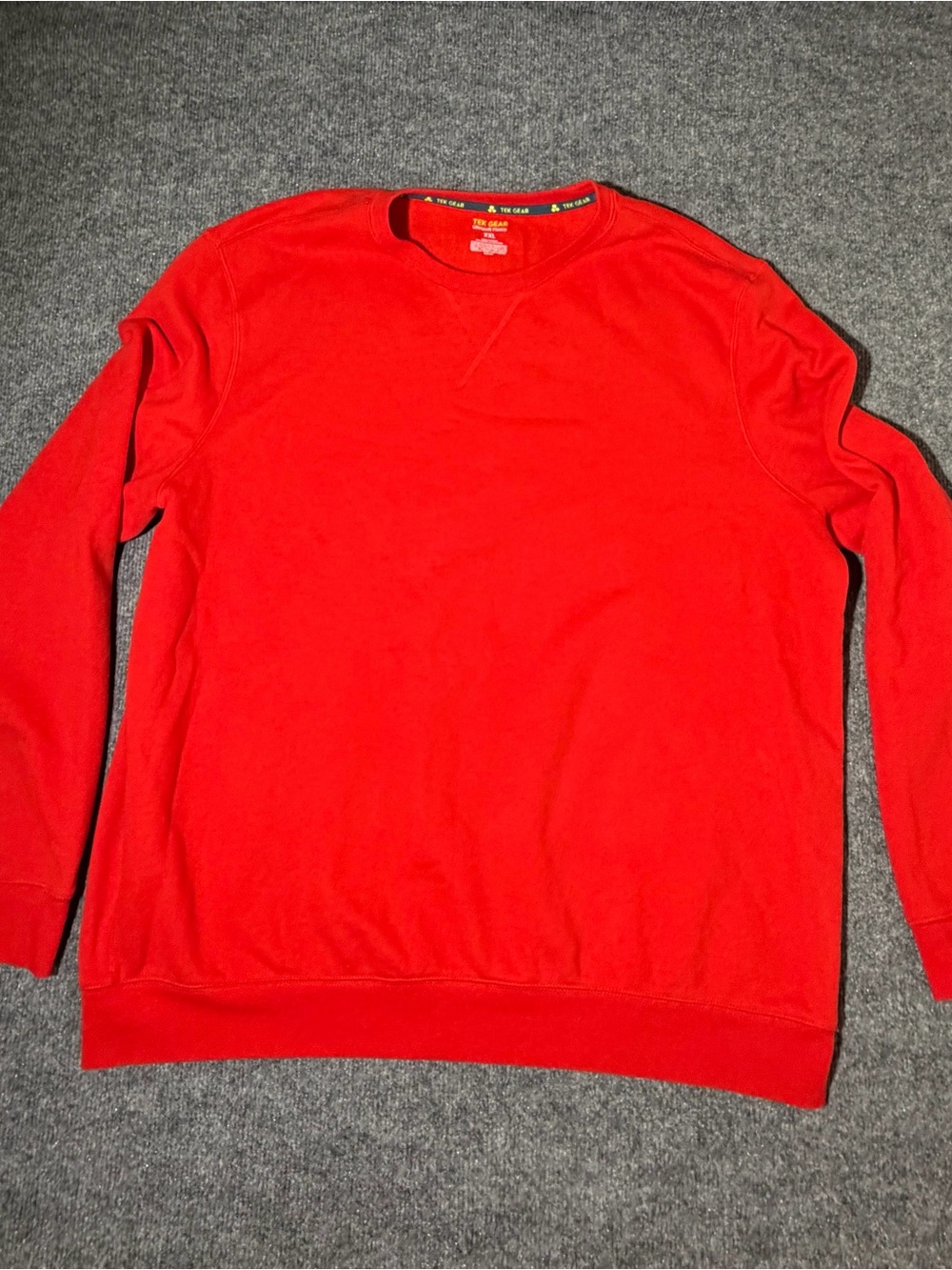 tek gear Men's Bright Red Crewneck Sweatshirt